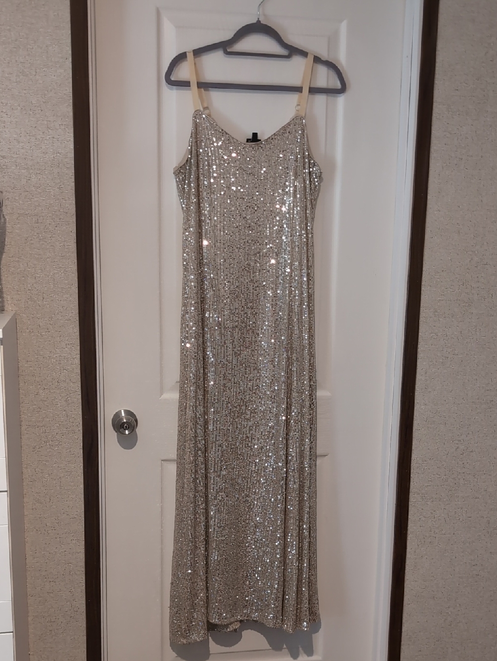 Torrid Sequined Maxi, 00, 10W